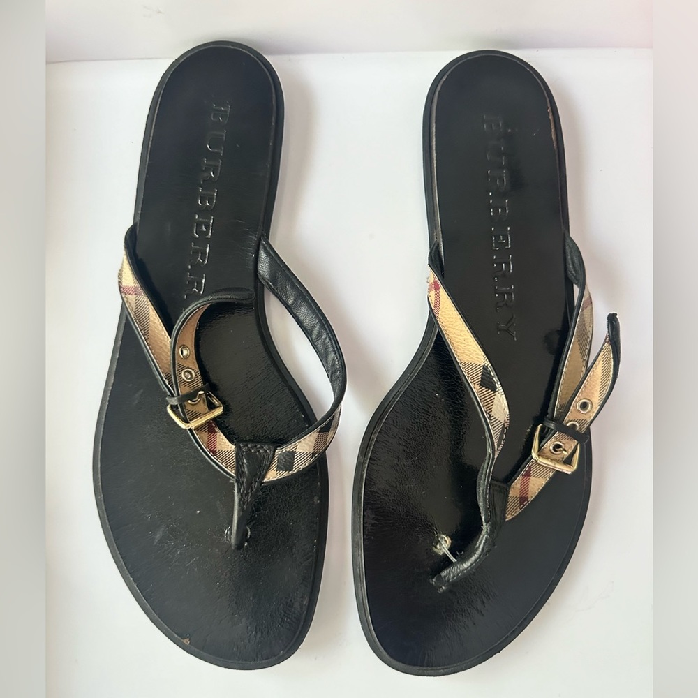 Burberry Checkers Flip Flops Size 9.5